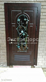 Противопожарные двери с решеткой от производителя в Дмитрове  купить
