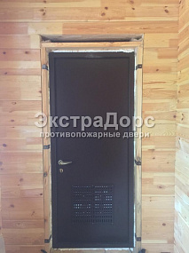Противопожарные двери с решеткой от производителя в Дмитрове  купить